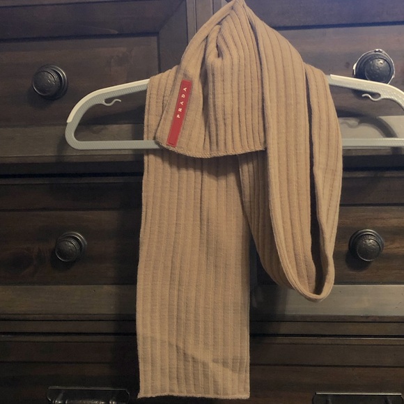 Prada Accessories - PRADA Scarf 🧣